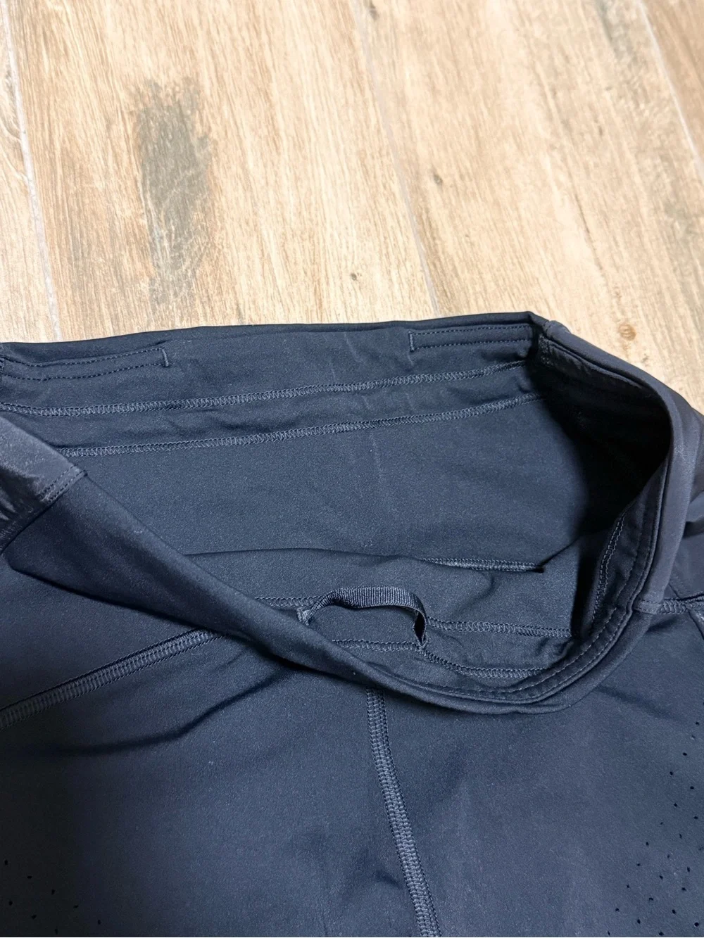 Lululemon Size 8 Uncovered Strength High-Waist Black Crop 23 inch Leggings